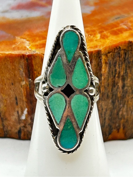 Jewelry - Vintage Sterling Silver Turquoise Inlay Ring - Size 6.5